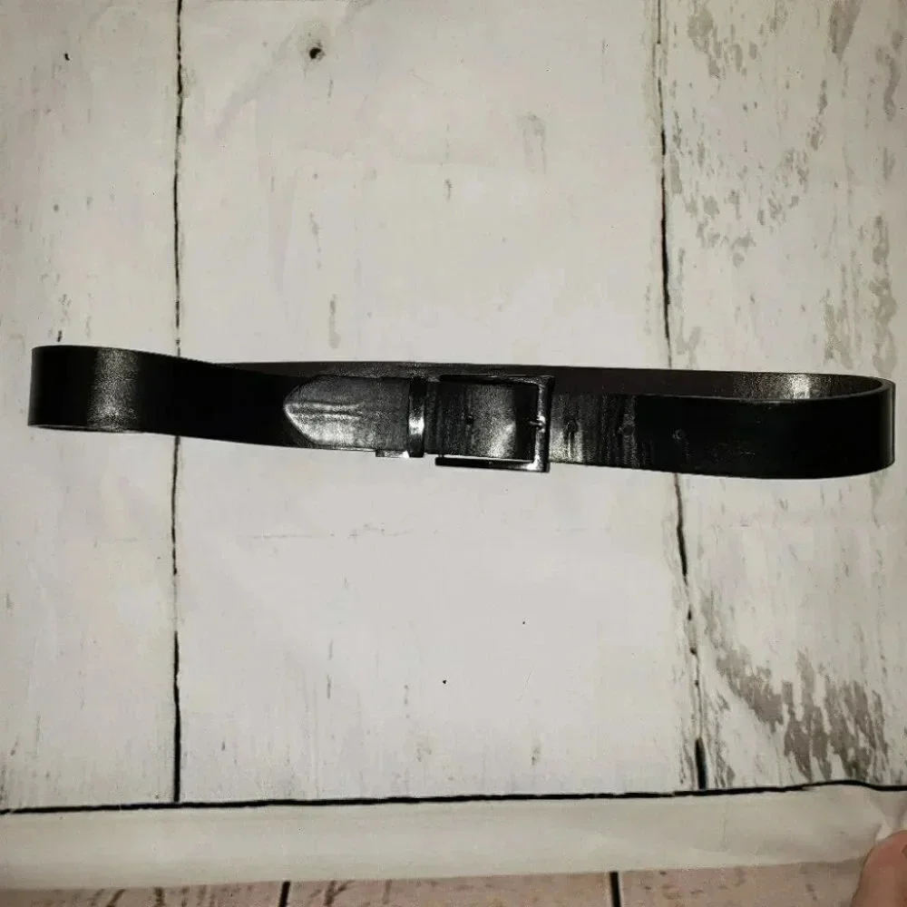 Mens black W32 belt‎